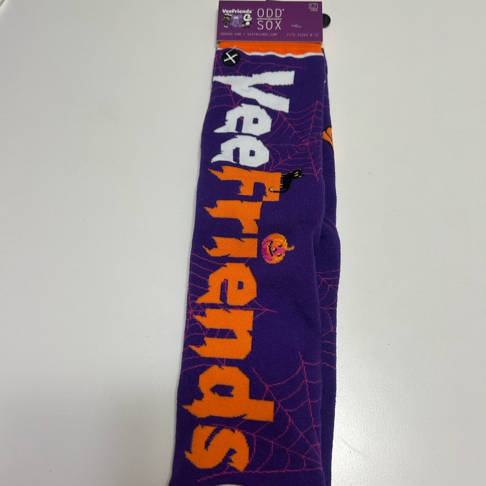 New Veefriends NYCC Halloween Socks - ODD SOX -Size 8-12 Gary Vee
